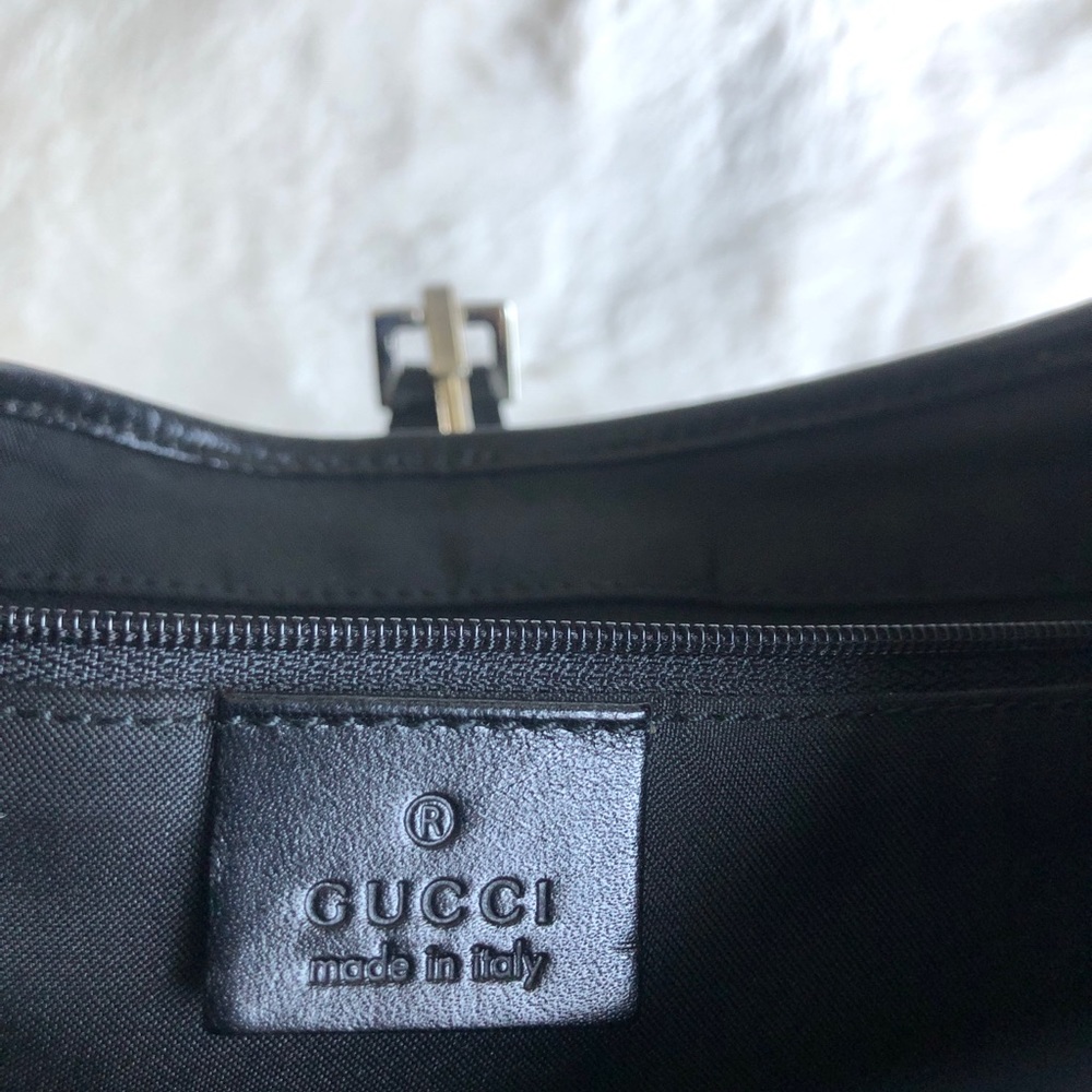 Authentic Vintage Gucci Jackie with Silver Hardware - Picture 9 of 15